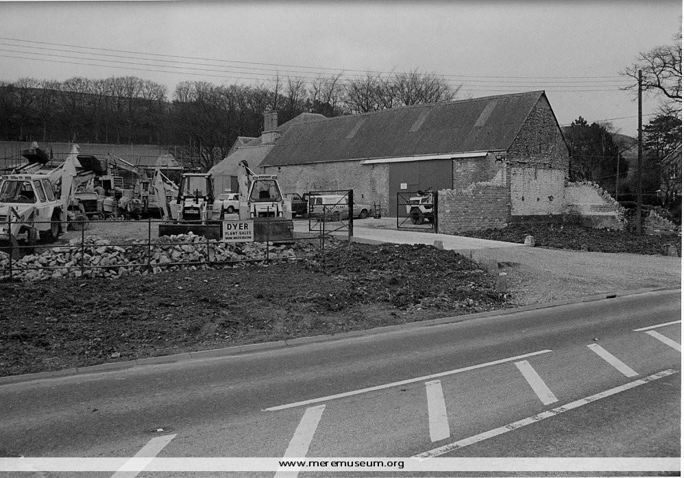 MEREM:2001.242 paper Main Image for MEREM:2001.242